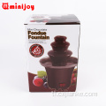 Chocolate fondue fountain at pagproseso ng makina